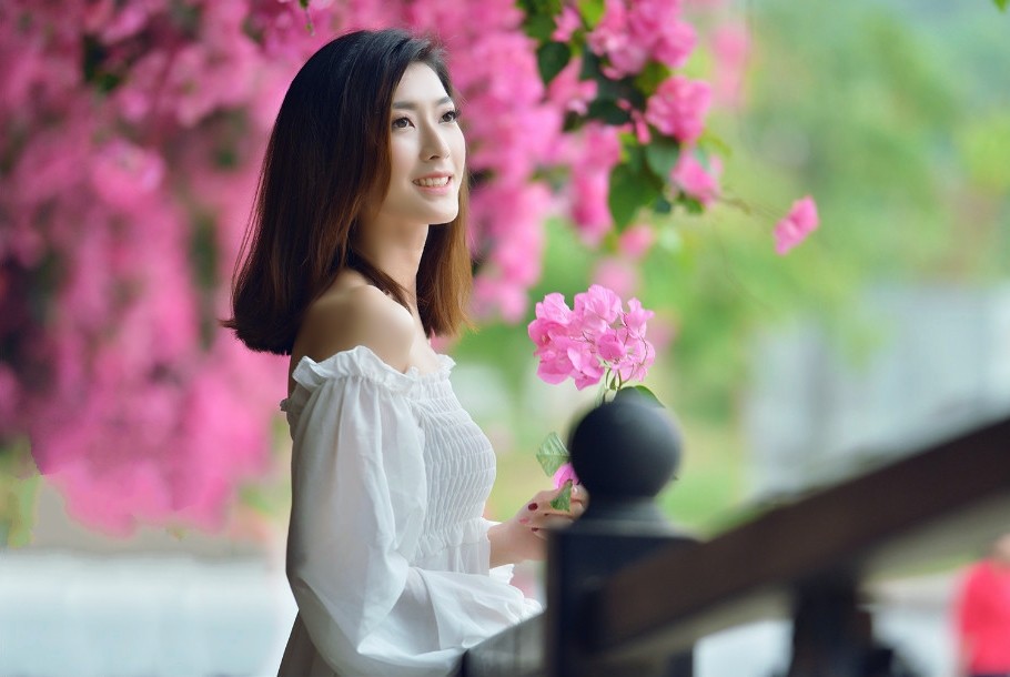 里番动漫无修重制原画背景